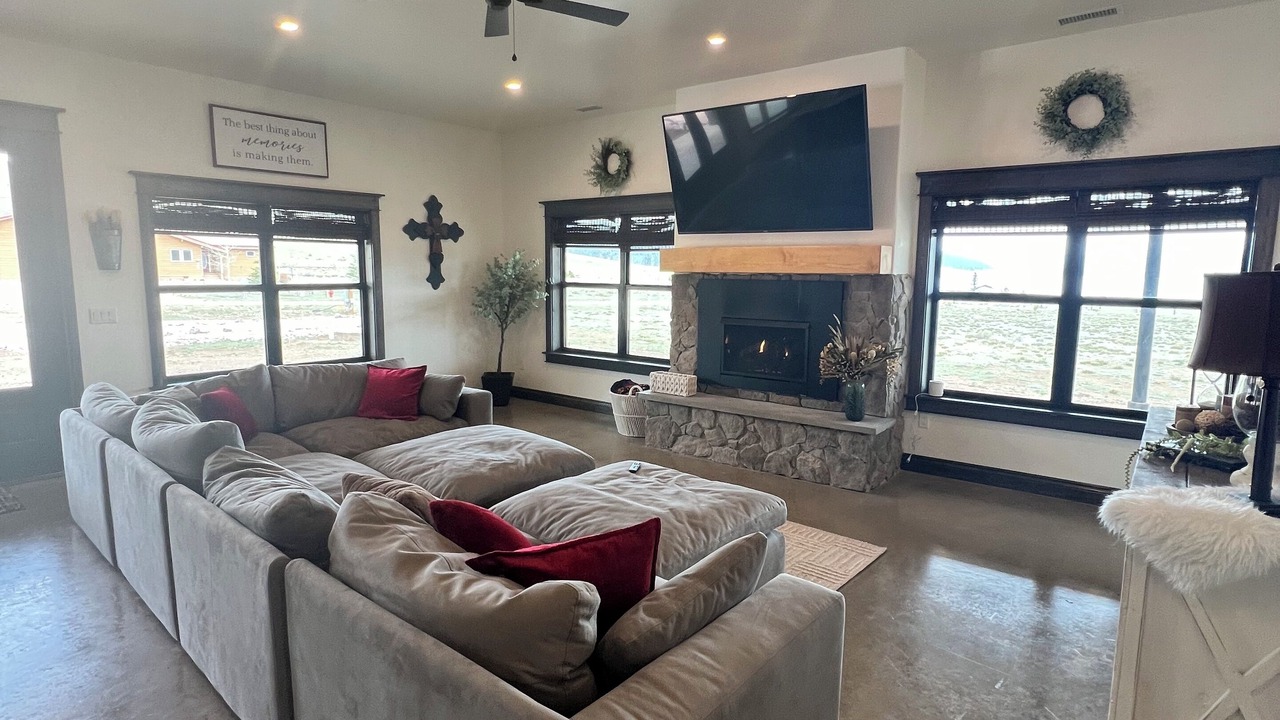 Photo of Livingroom in Eagle Nest