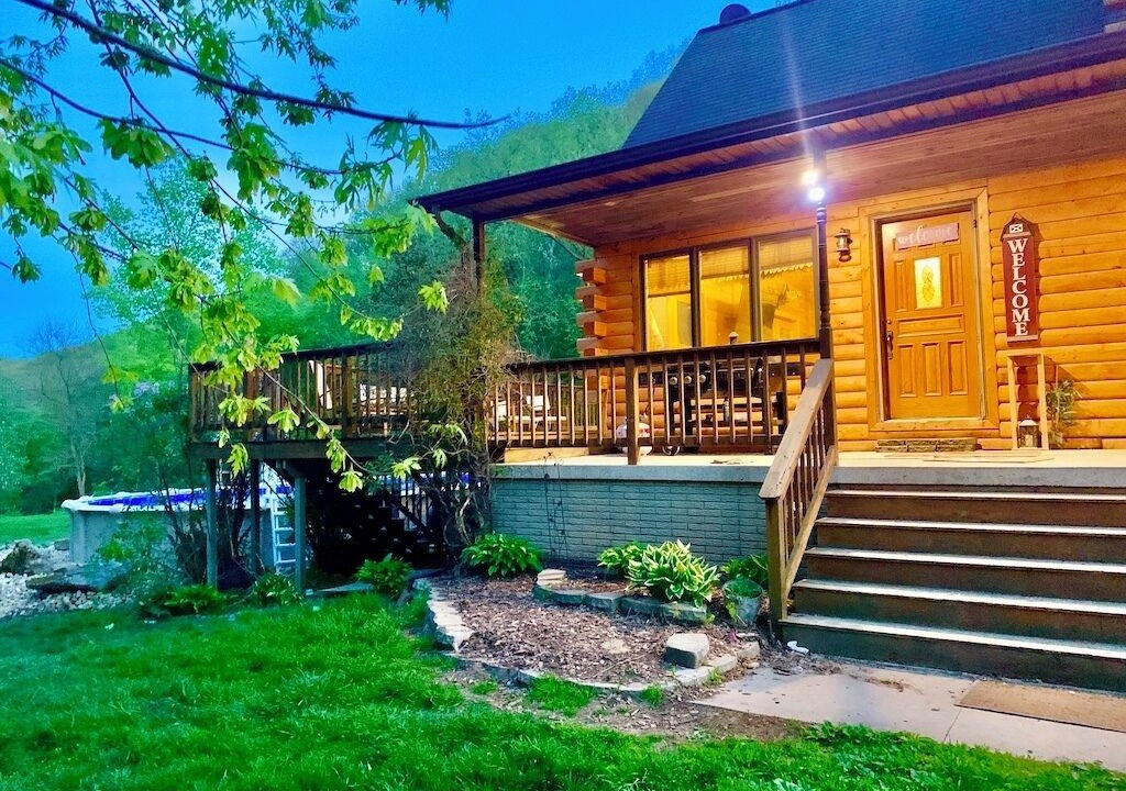 Photo of Outdoor in Lansing