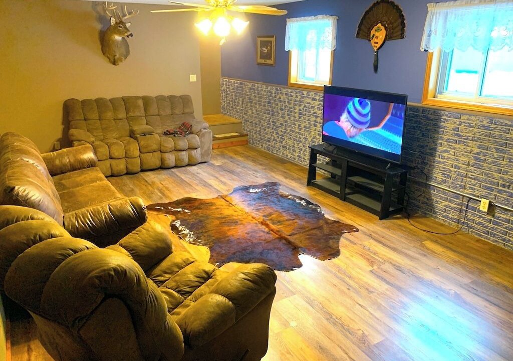 Photo of Livingroom in Lansing