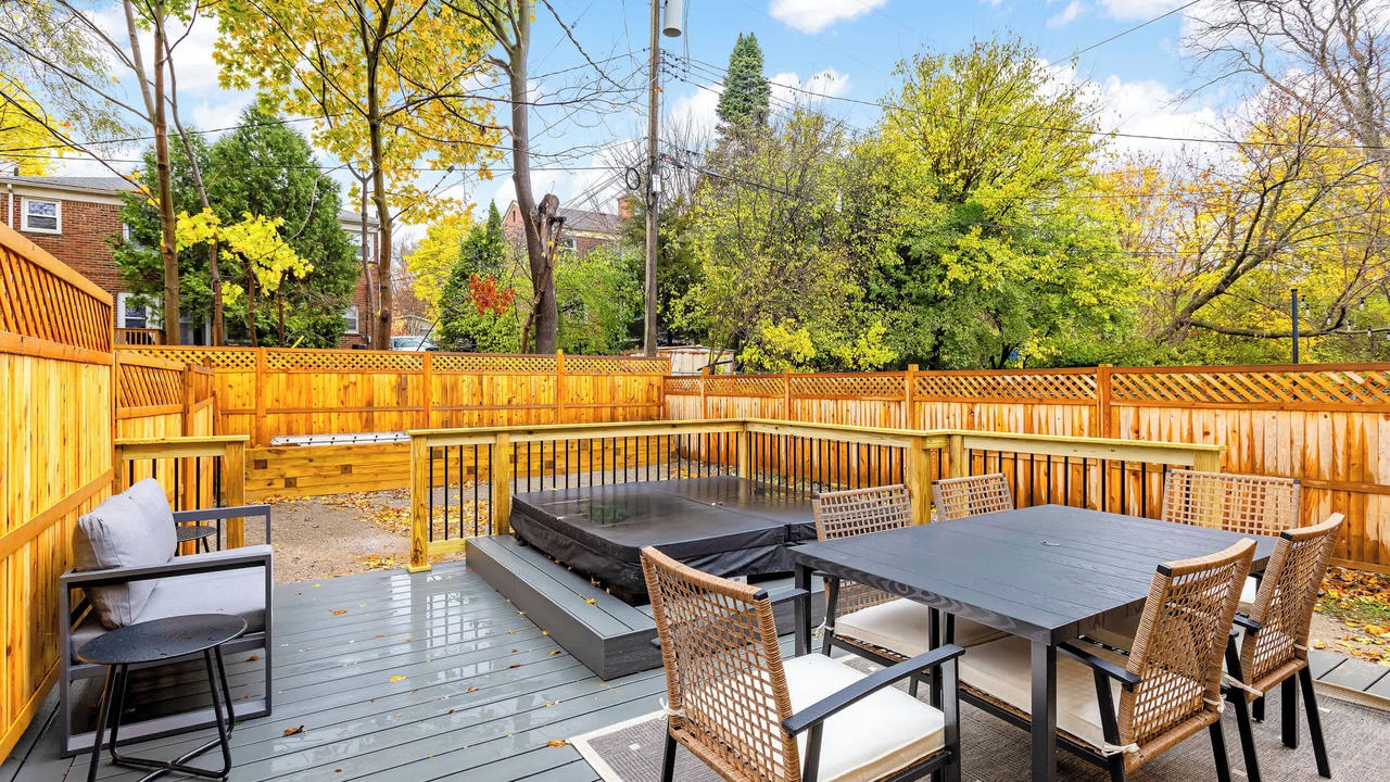 Photo of Outdoor in Dicken