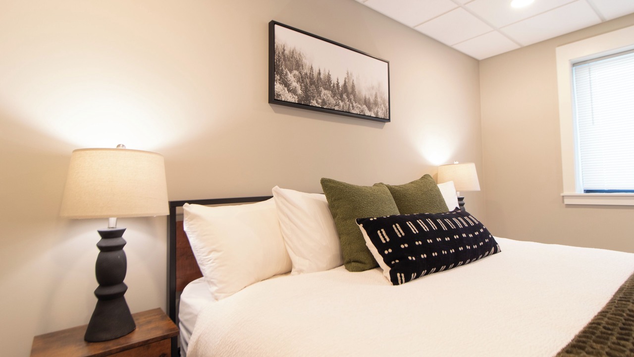 Photo of Bedroom in Downtown - Waterfront