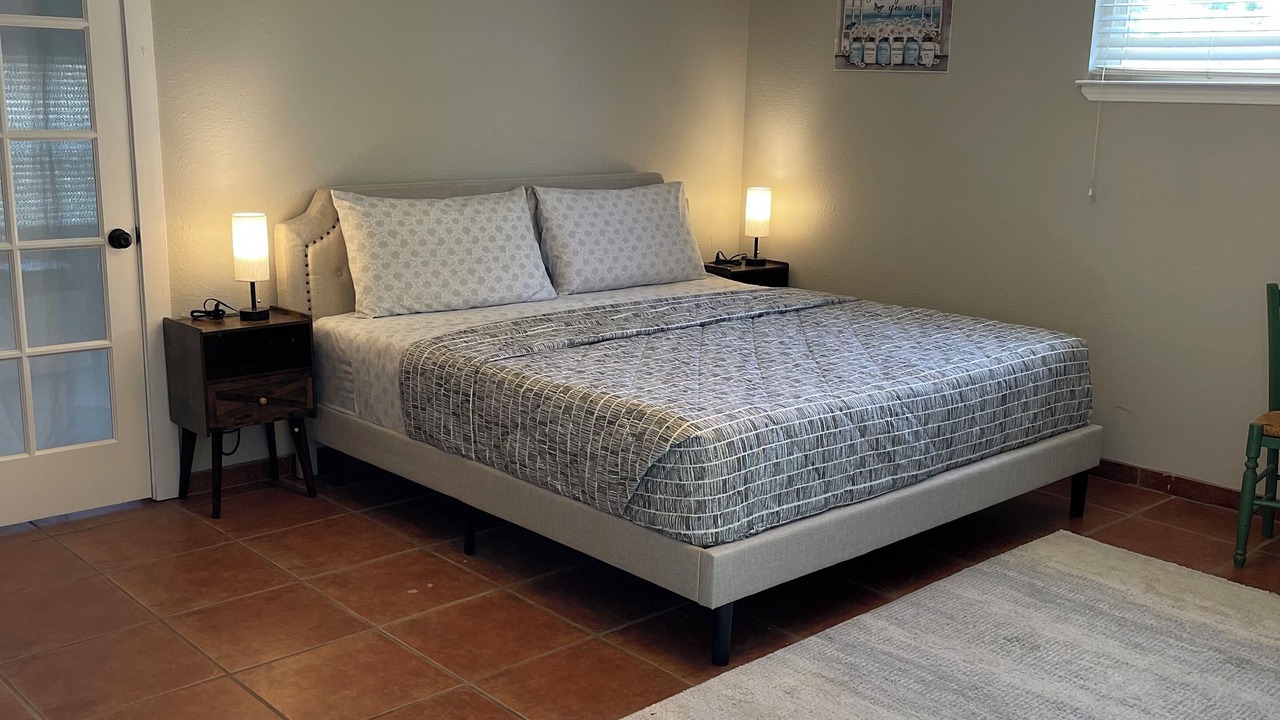 Photo of Bedroom in Corrales