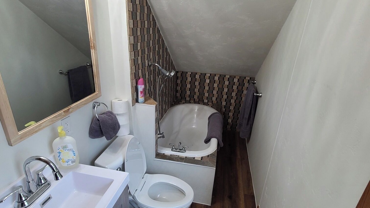 Photo of Bathroom in Cicero