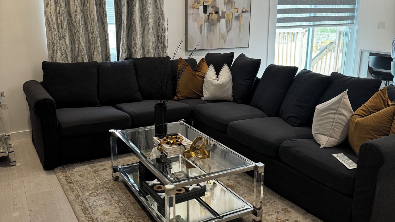 Photo of Livingroom in Powderhorn