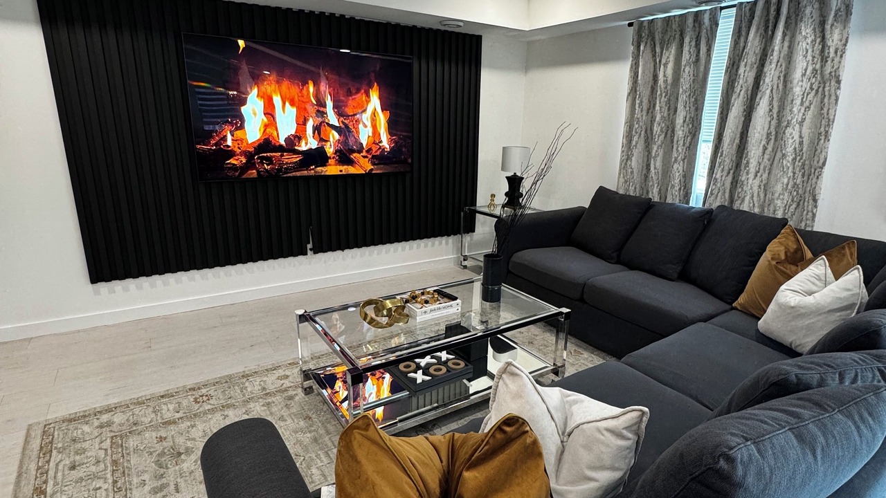Photo of Livingroom in Powderhorn