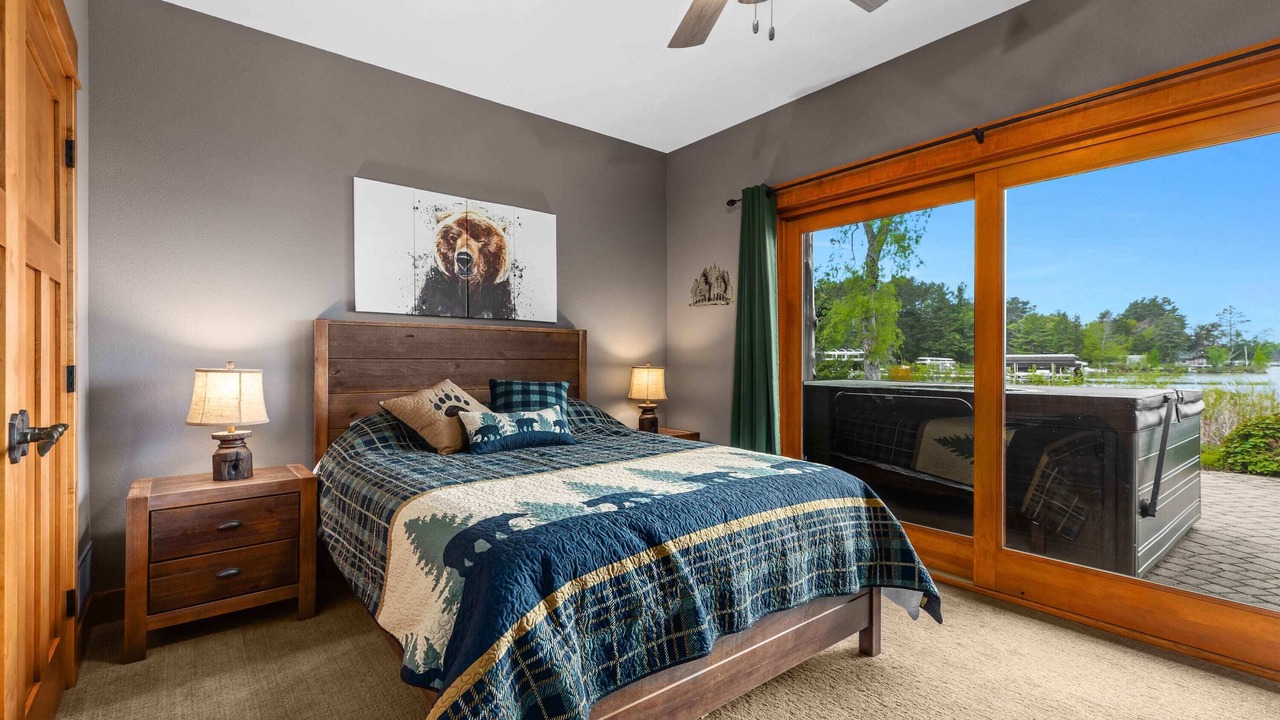 Photo of Bedroom in Crosslake