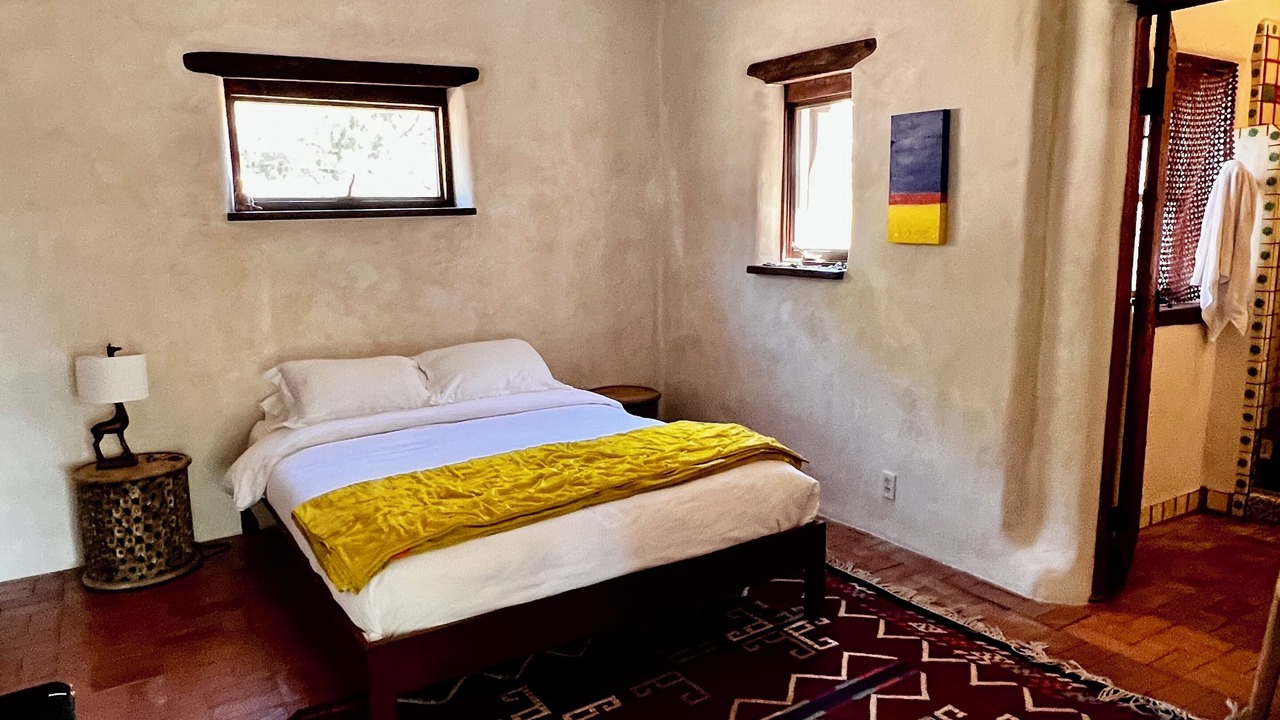 Photo of Bedroom in Canoncito