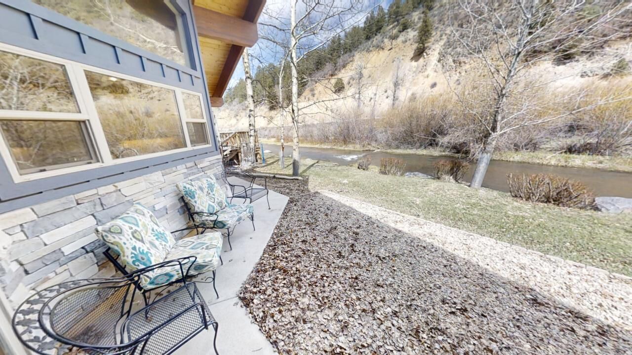 Photo of Others in Red River