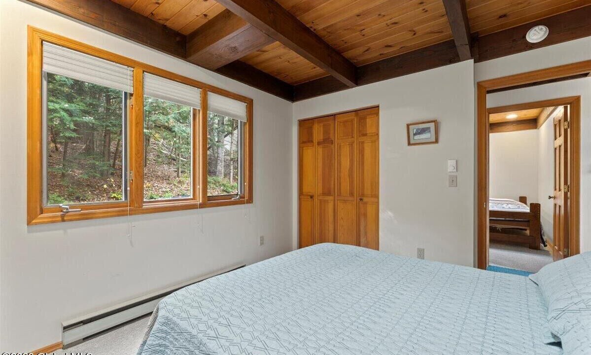 Photo of Bedroom in Paradox