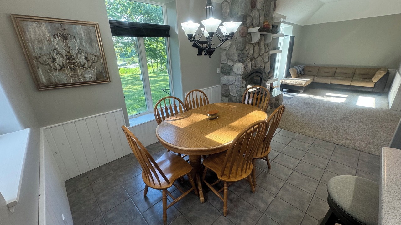 Photo of Livingroom in Squaw Lake