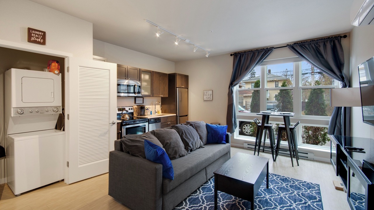 Photo of Livingroom in Powderhorn