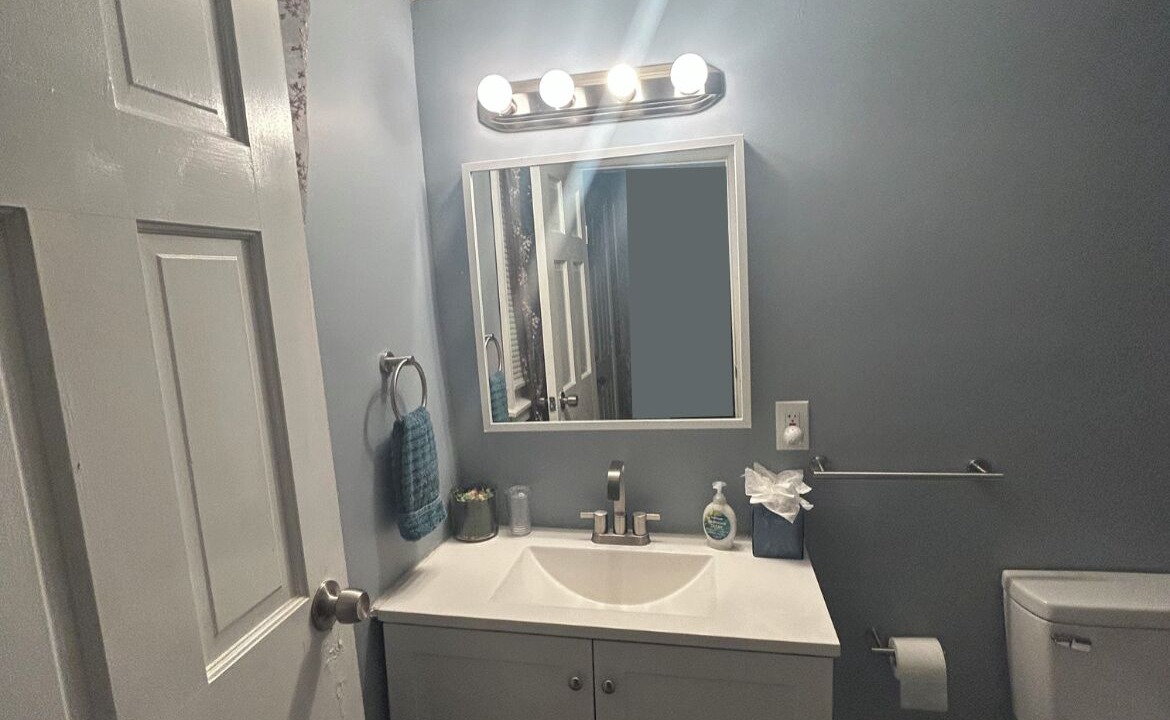 Photo of Bathroom in Indian Orchard