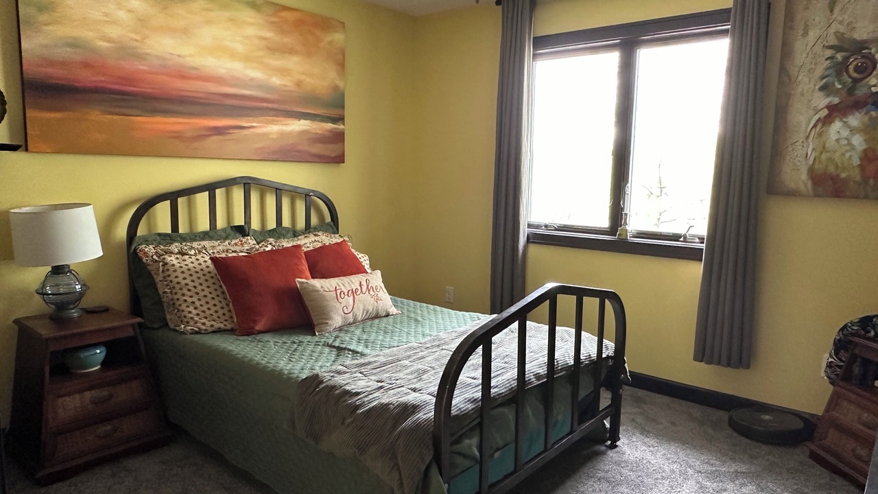 Photo of Bedroom in Madison Lake