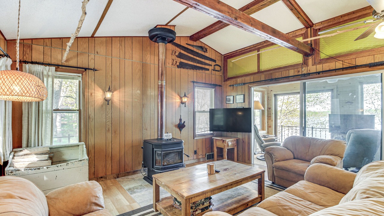Photo of Livingroom in Aitkin