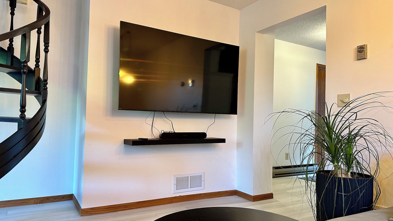 Photo of Livingroom in Taylors Falls