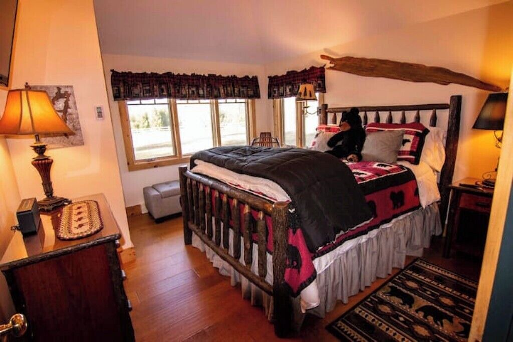 Photo of Bedroom in Lake Placid
