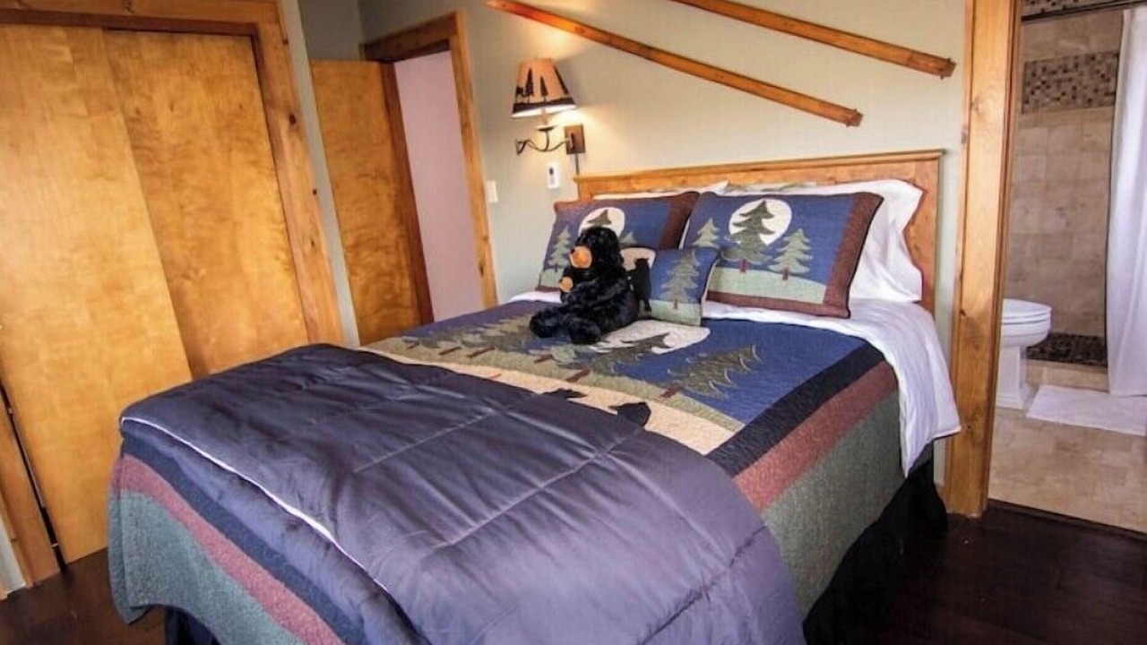 Photo of Bedroom in Lake Placid
