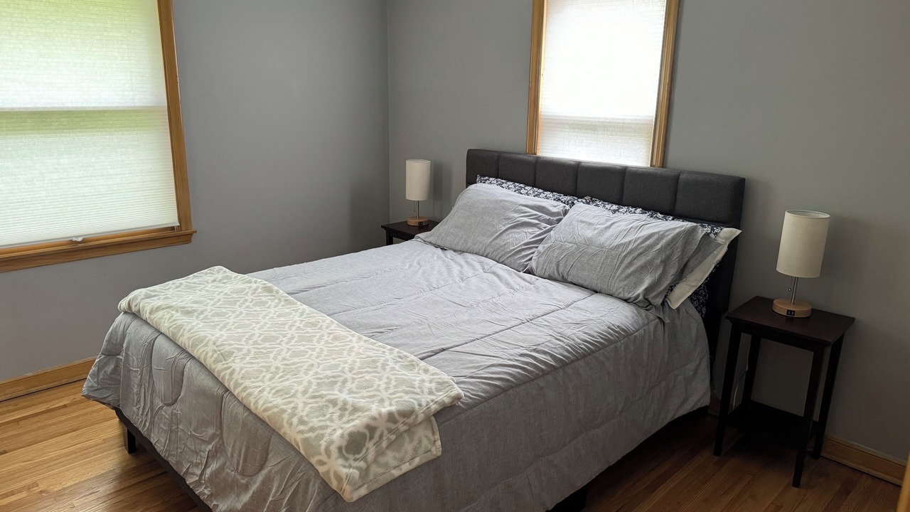 Photo of Bedroom in Nokomis