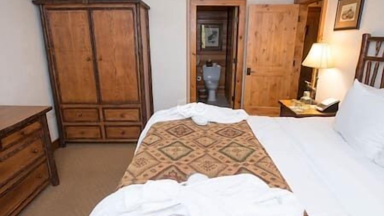 Photo of Bedroom in Lake Placid