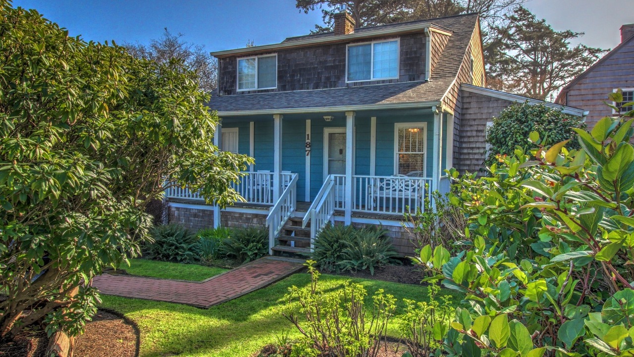 Photo of Outdoor in Downtown Cannon Beach