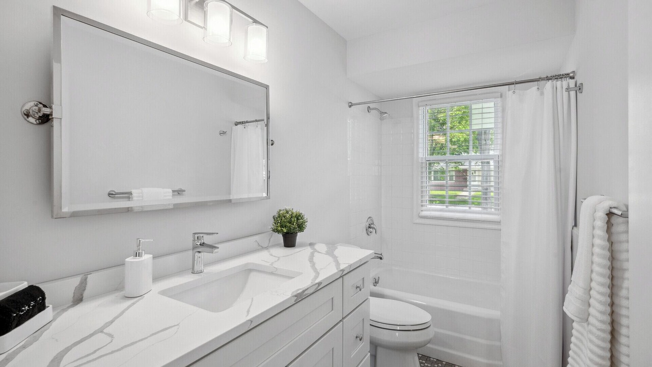 Photo of Bathroom in Richfield