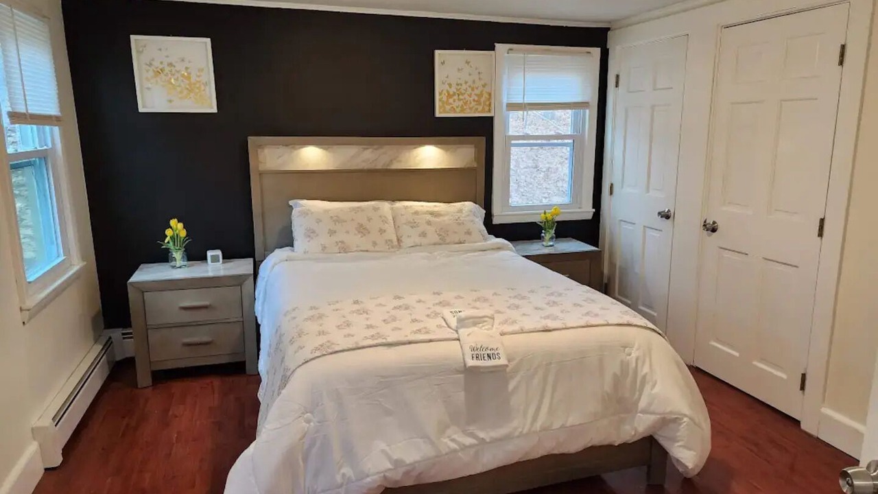 Photo of Bedroom in Amston