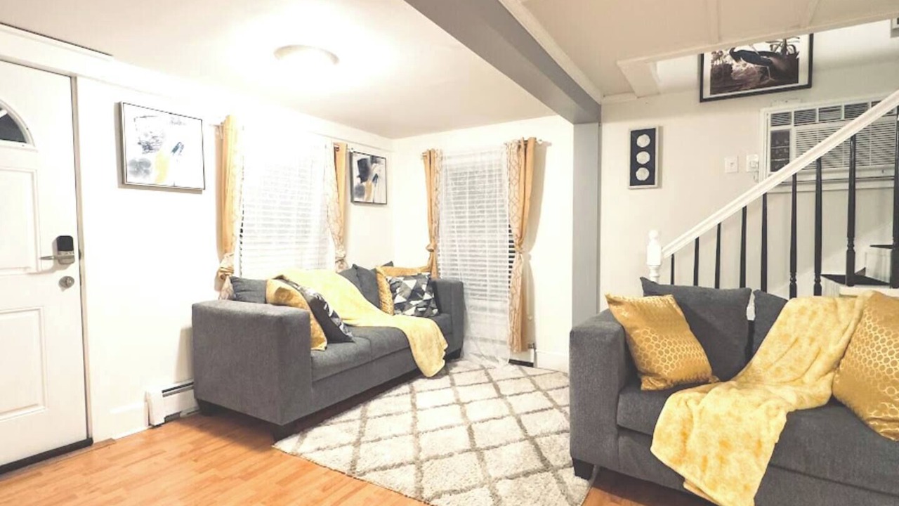 Photo of Livingroom in Amston