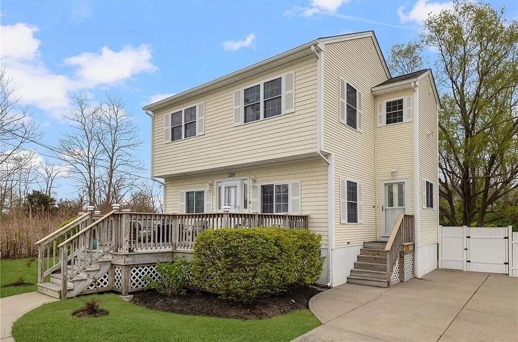 Photo of Outdoor in Warwick