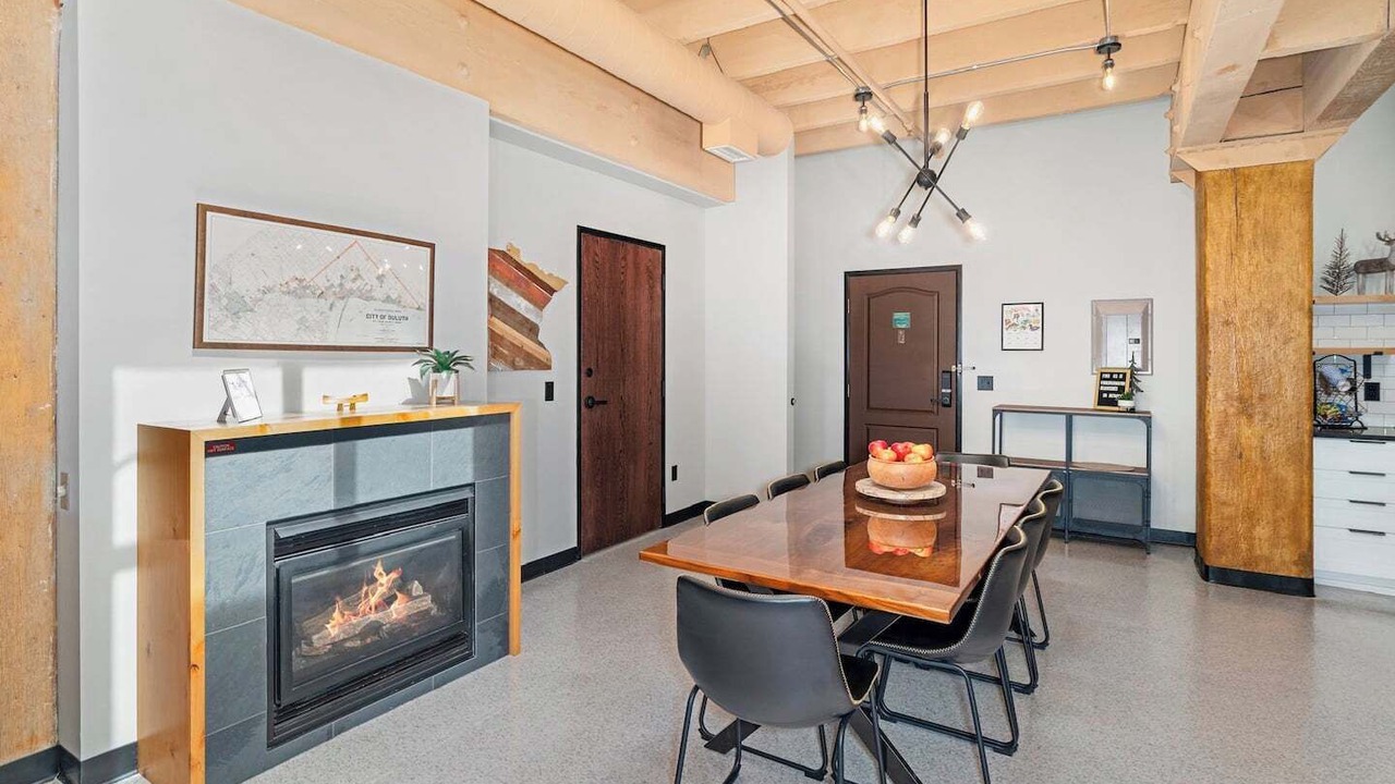 Photo of Livingroom in Canal Park