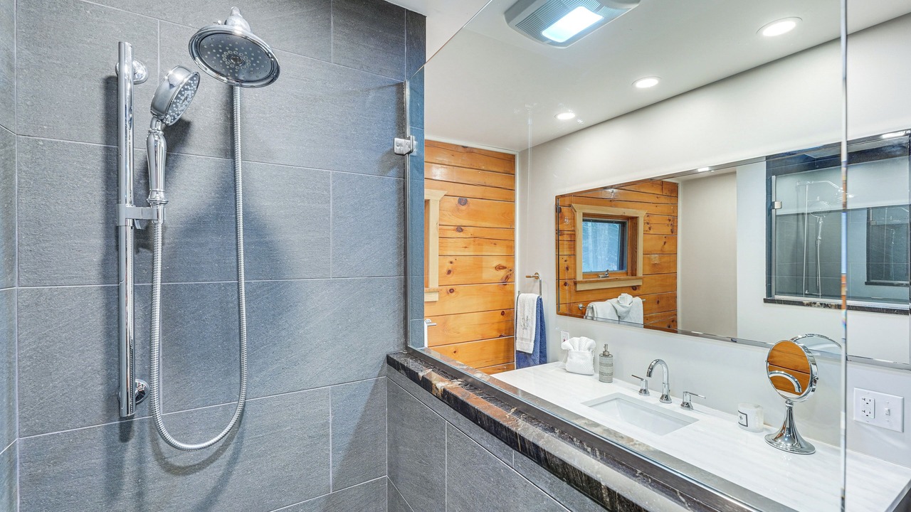 Photo of Bathroom in Lake Placid