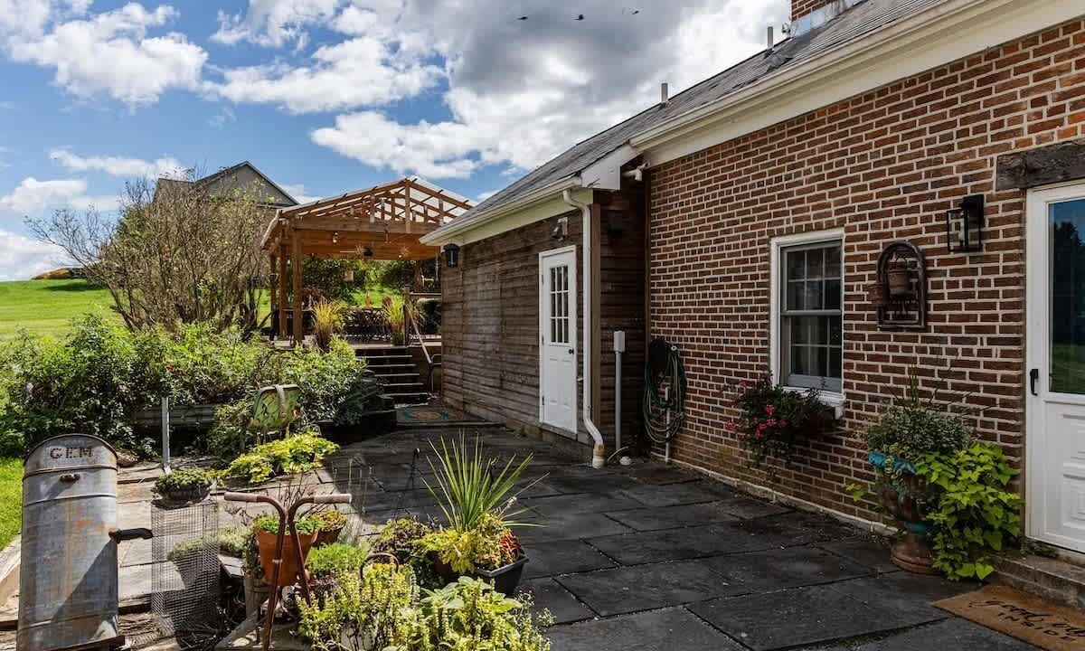 Photo of Patio Balcony in Boonsboro