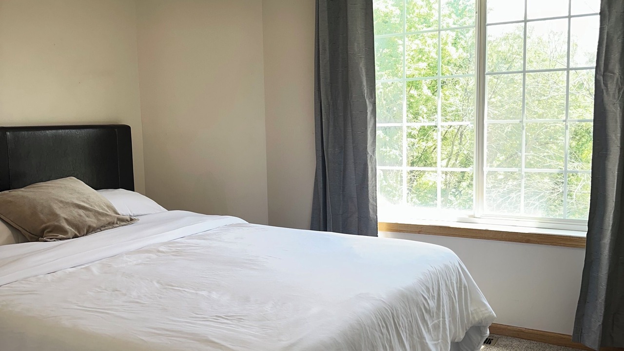 Photo of Bedroom in Woodbury