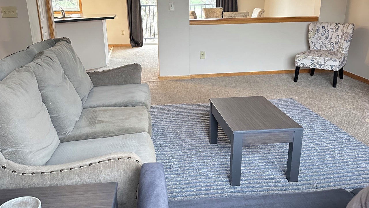 Photo of Livingroom in Woodbury