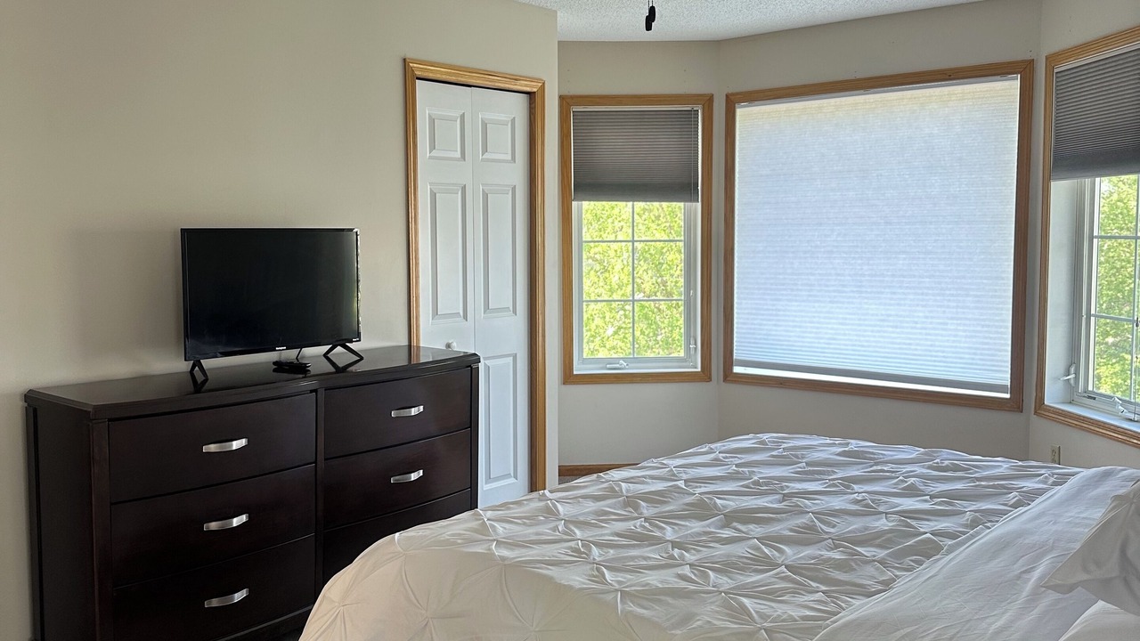 Photo of Bedroom in Woodbury