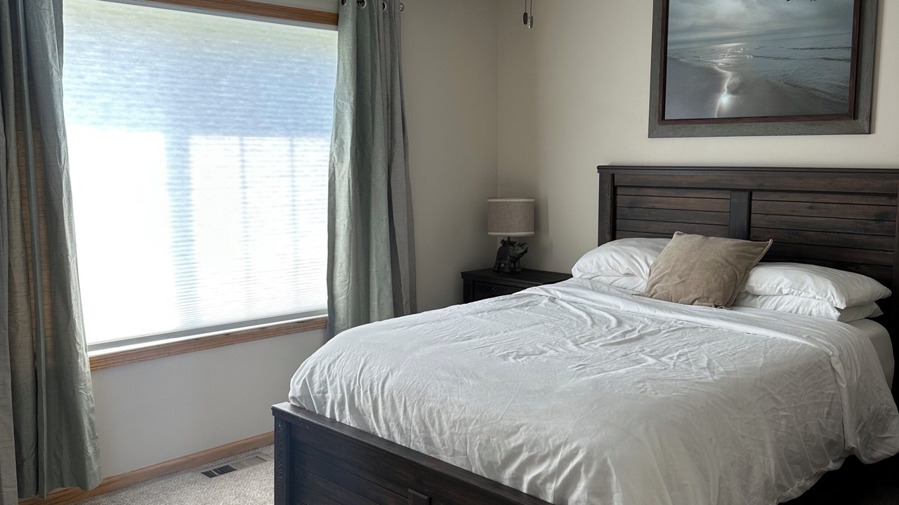 Photo of Bedroom in Woodbury