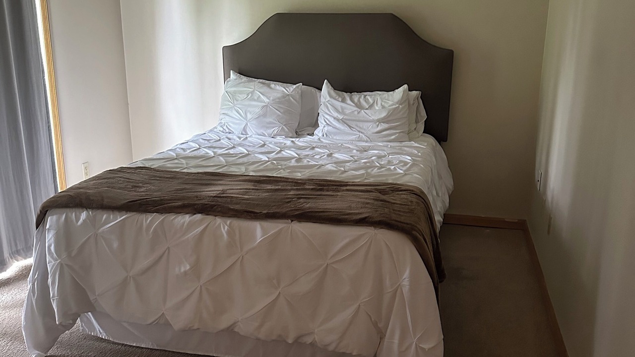 Photo of Bedroom in Woodbury