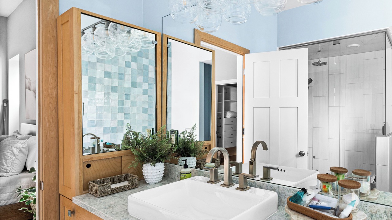 Photo of Bathroom in Downtown - Waterfront