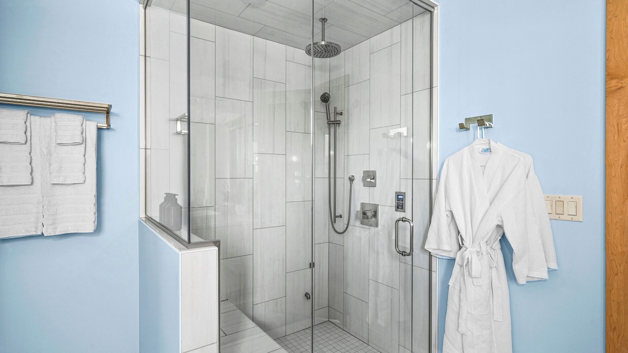 Photo of Bathroom in Downtown - Waterfront