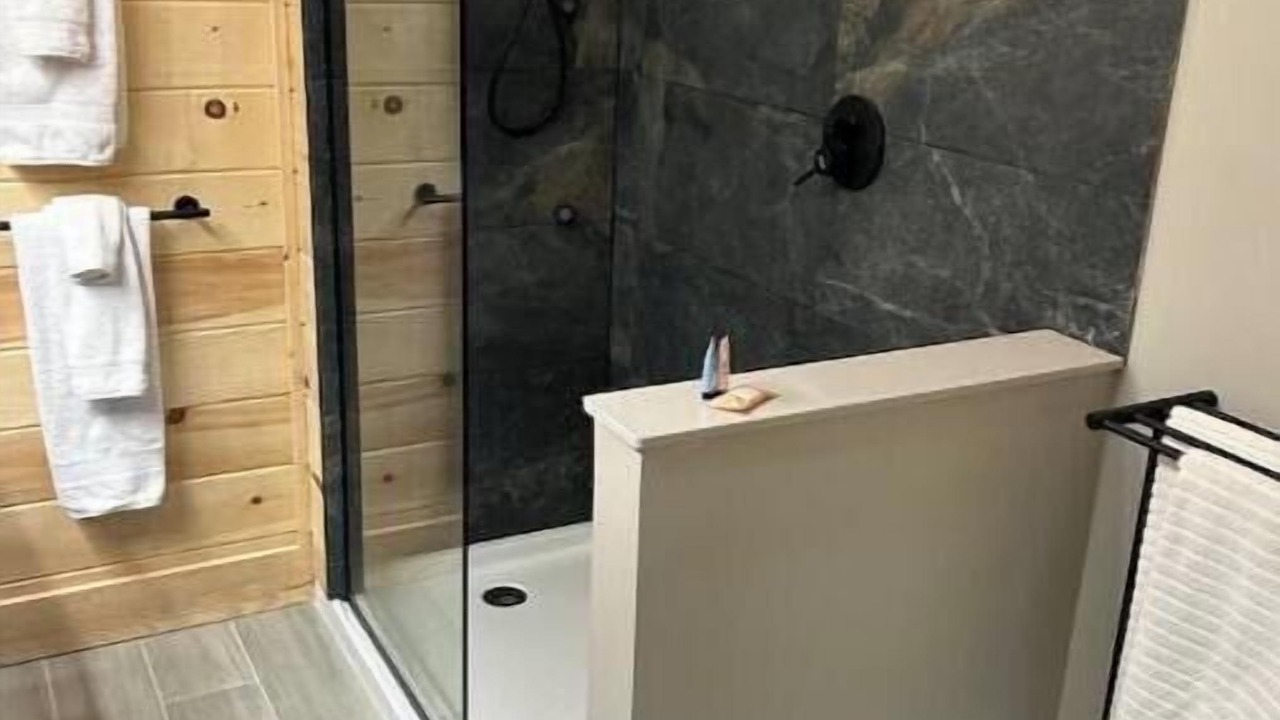 Photo of Bathroom in Wardensville