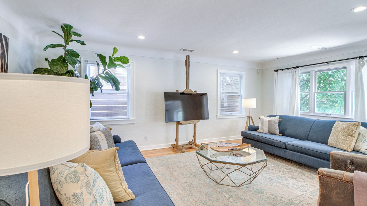 Photo of Livingroom in Nob Hill