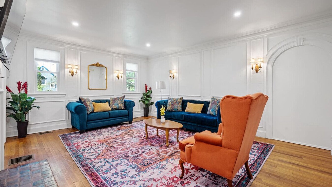 Photo of Livingroom in Forest Grove