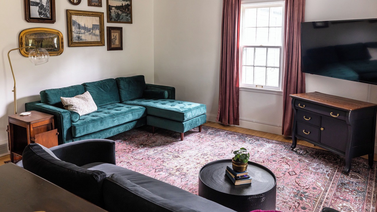 Photo of Livingroom in Taylors Falls