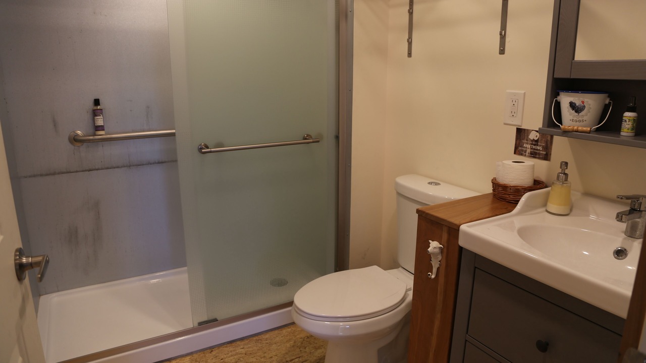 Photo of Bathroom in Middlebury - Warren