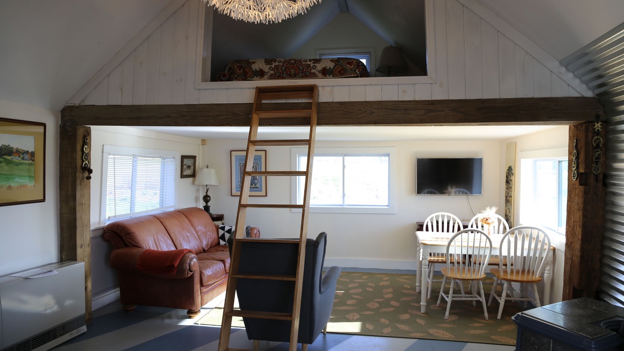 Photo of Livingroom in Middlebury - Warren