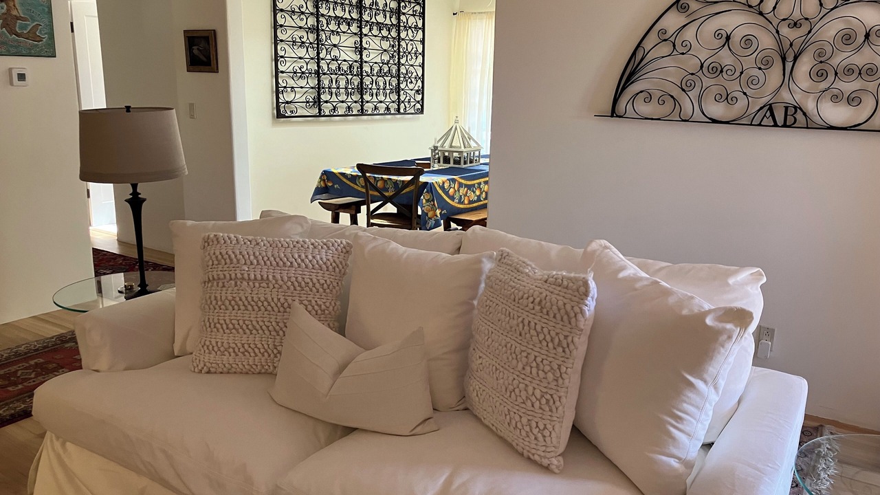Photo of Livingroom in Santa Fe