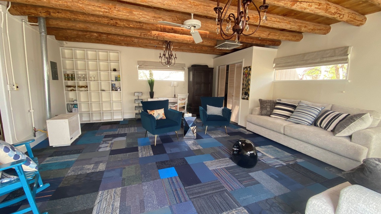 Photo of Livingroom in Santa Fe