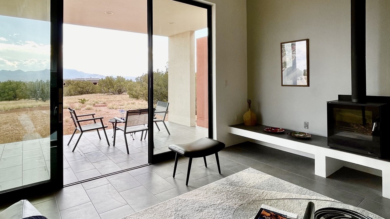 Photo of Livingroom in Canoncito