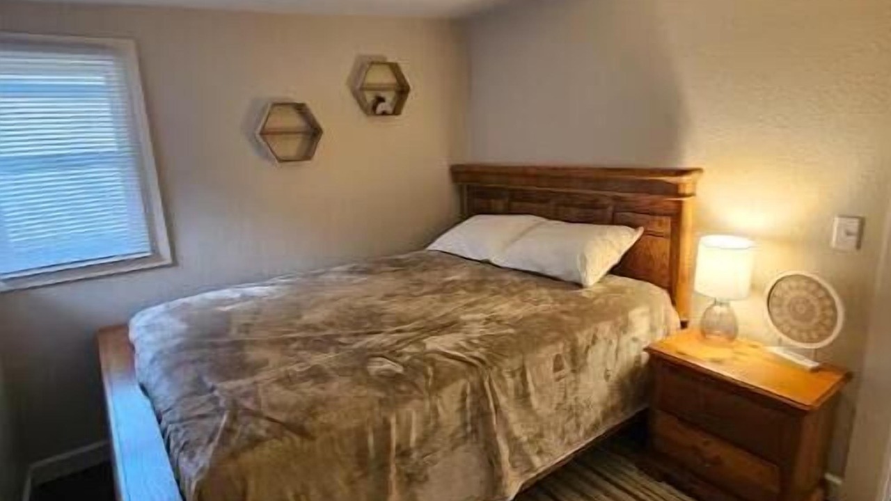 Photo of Bedroom in Thompsonville