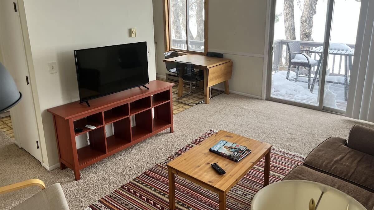 Photo of Livingroom in East Gull Lake