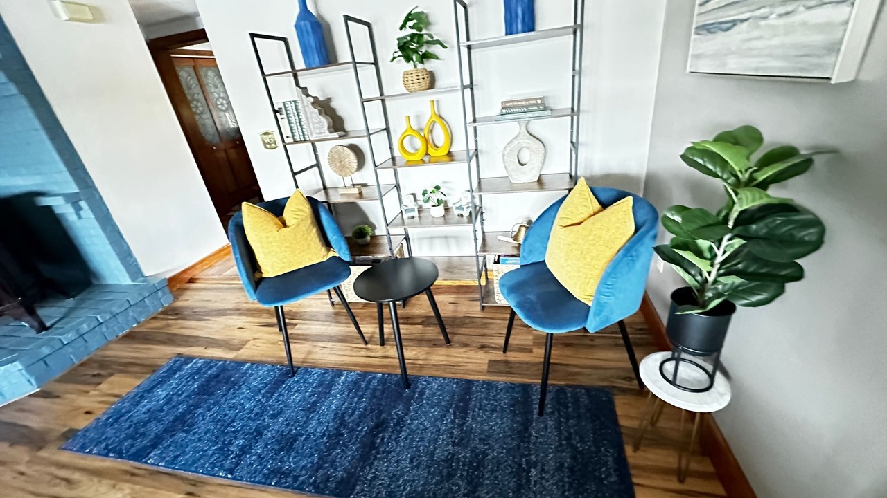 Photo of Bedroom in Orange